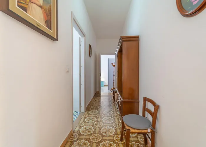 Brorent-emilia 1 Pensionat Olbia